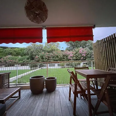 St Tropez Apartamento